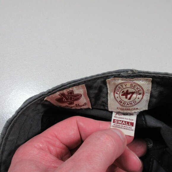 47 Brand womens gray Notre Dame Fightin Irish Relaxed stretch fit hat S - Picture 5 of 5